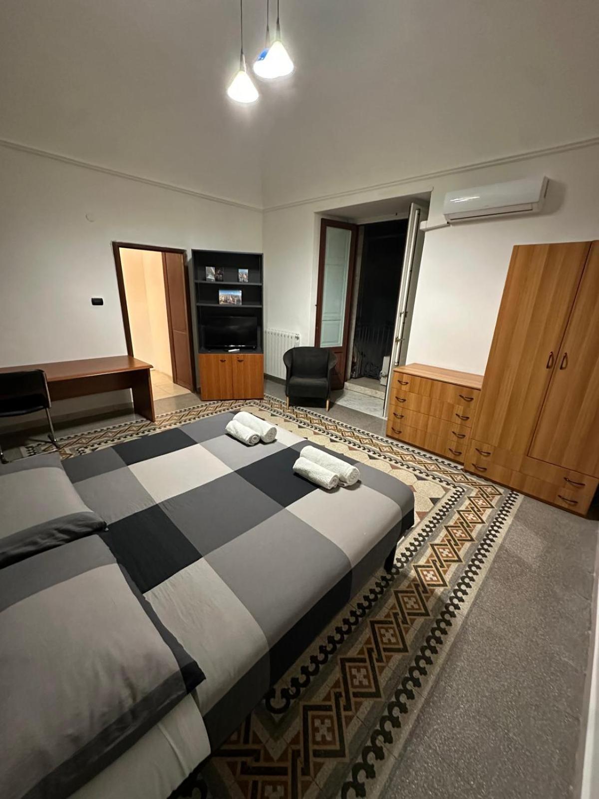 Hotel Agata House Catania Esterno foto